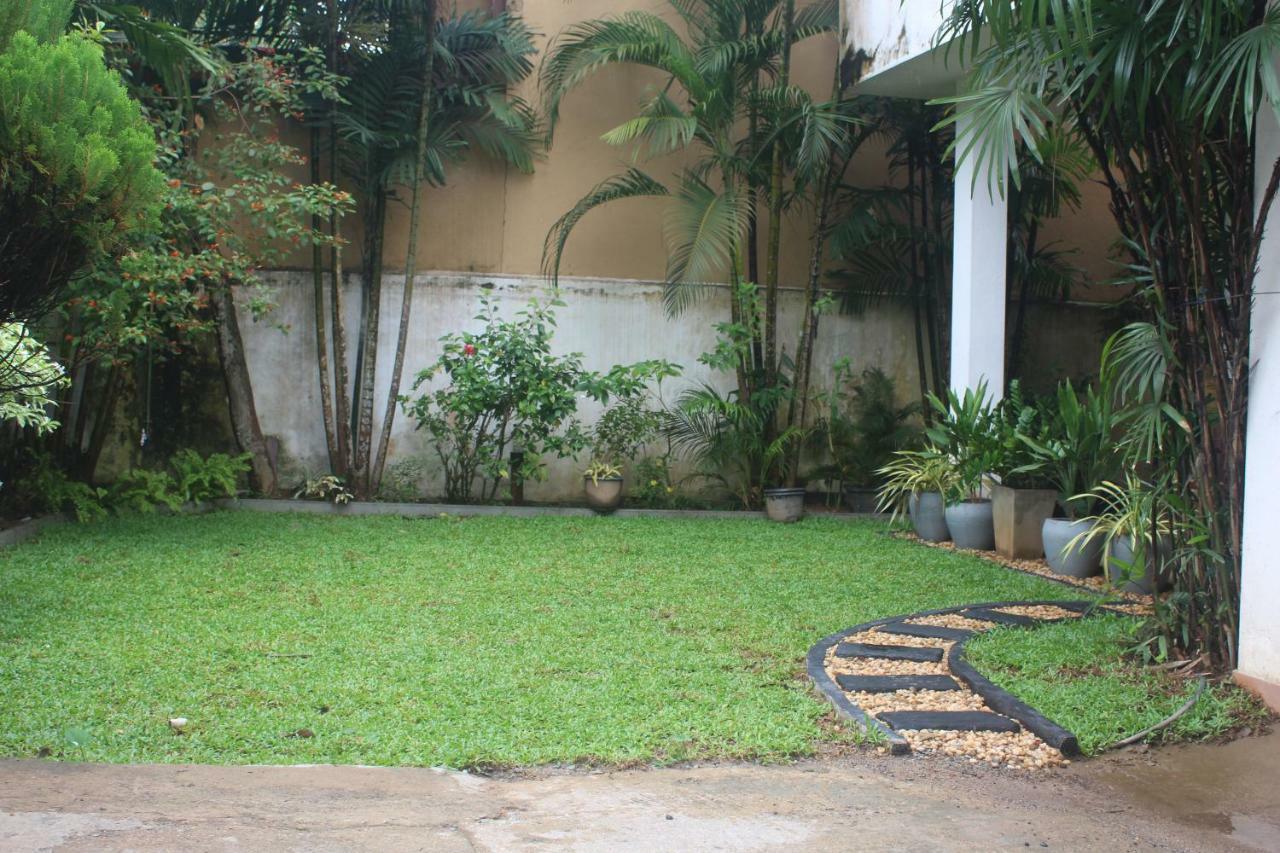 Natures Bliss Holidays Ja-Ela Exterior photo